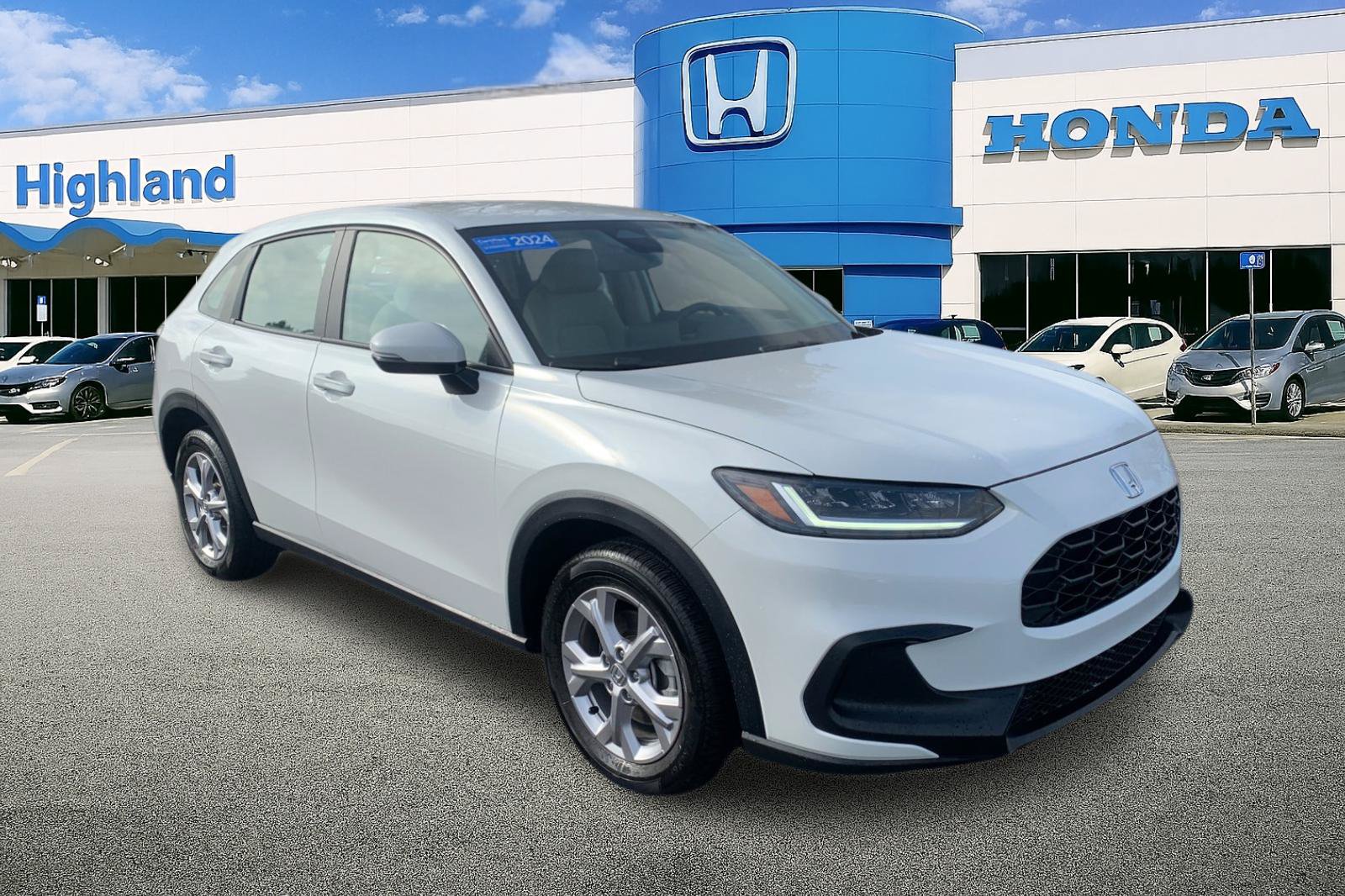 Used 2024 Honda HR-V LX image 7
