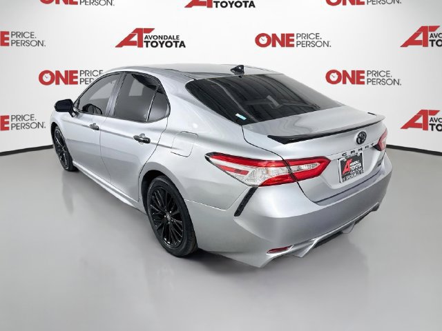 Used 2020 Toyota Camry SE w/ Carpet Mat Package FWD image 5