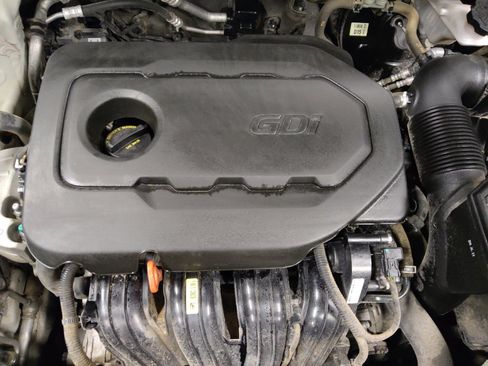 Used 2019 Kia Sportage LX AWD/4WD image 30