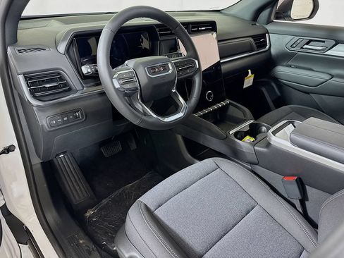 New 2027 GMC Terrain Elevation w/ Black Edition FWD image 5