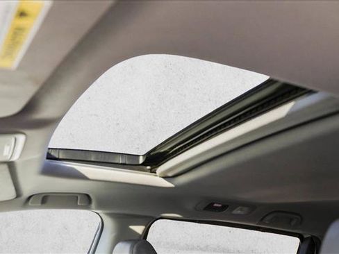 Used 2018 Honda Odyssey EX-L image 21