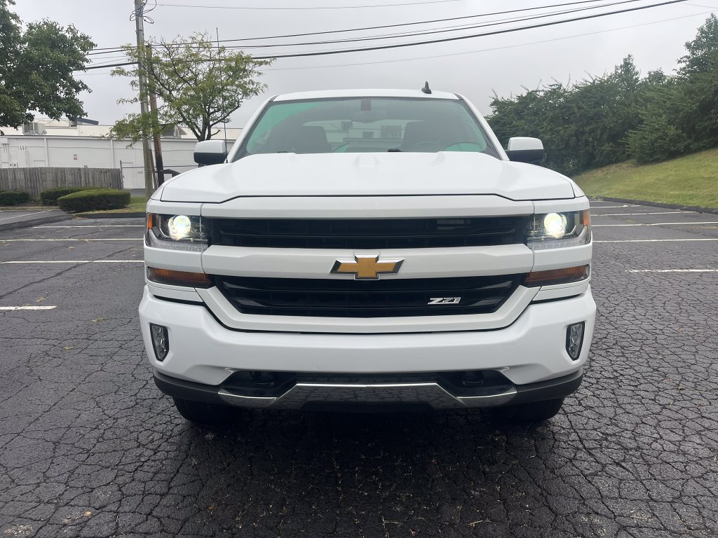 Used 2019 Chevrolet Silverado 1500 LT w/ All Star Edition AWD/4WD image 2