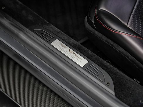 Used 2023 Aston Martin V12 Vantage RWD image 47