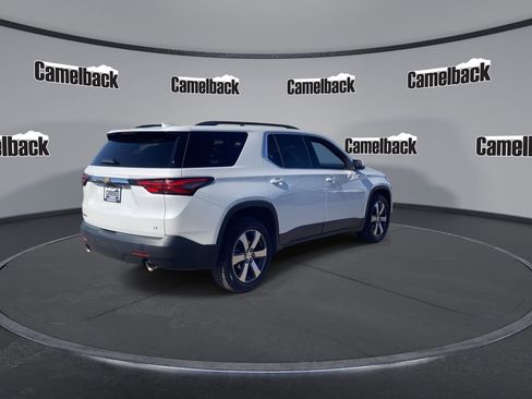 Used 2023 Chevrolet Traverse LT w/ LT Premium Package FWD image 7