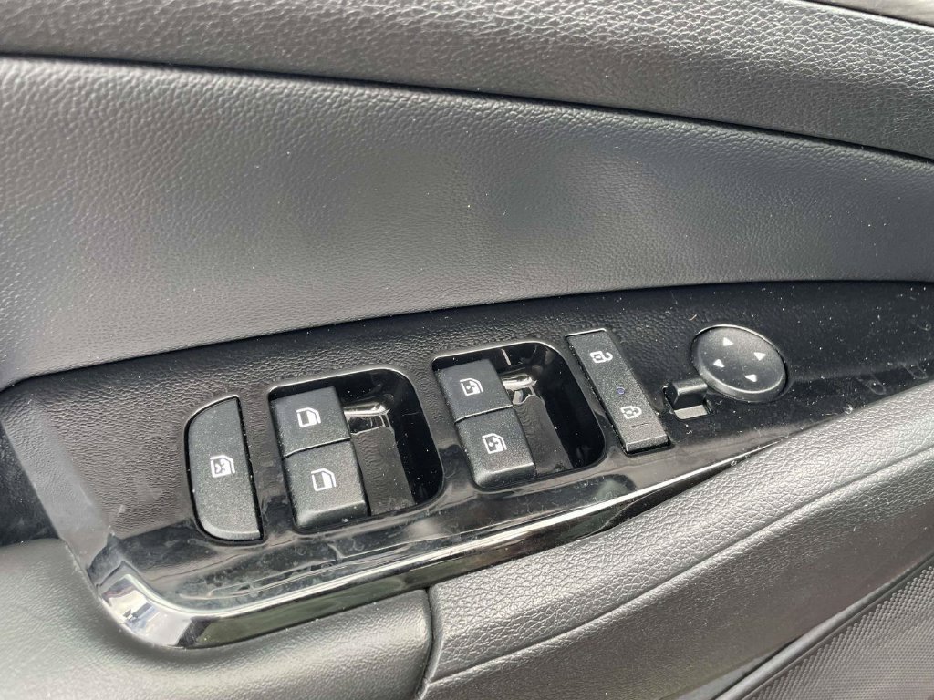 Used 2023 Kia Sportage X-Line w/ X-Line Premium Package AWD/4WD image 15