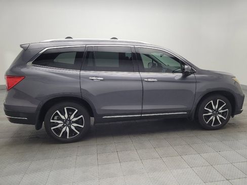 Used 2019 Honda Pilot Touring image 10