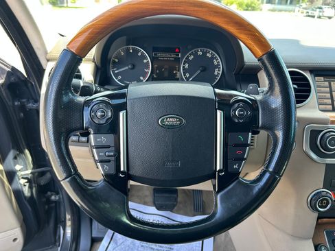 Used 2015 Land Rover LR4 HSE LUX AWD/4WD image 13