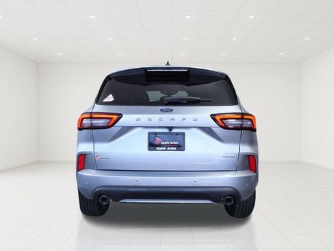 Certified 2023 Ford Escape ST-Line w/ Tech Pack #1 AWD/4WD image 5