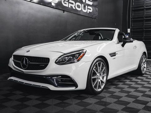 Used 2017 Mercedes-Benz SLC 43 AMG image 36