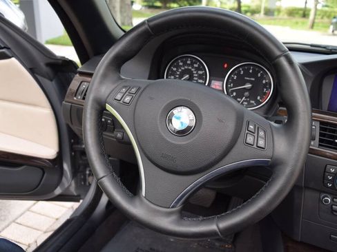 Used 2013 BMW 328i Convertible RWD image 70