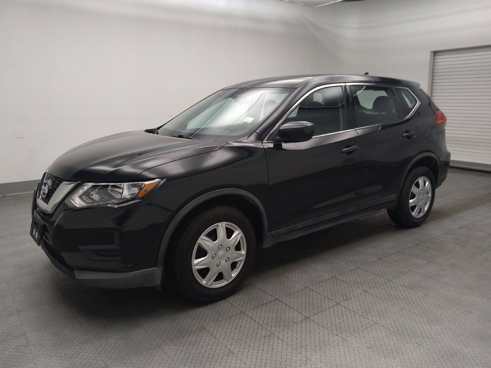 Used 2017 Nissan Rogue S AWD/4WD image 2