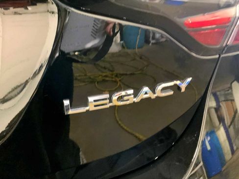 Certified 2025 Subaru Legacy Limited image 9