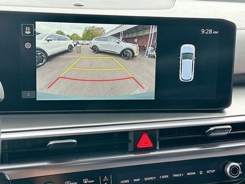 Certified 2025 Kia Sorento EX w/ EX Panoramic Sunroof Package FWD image 14
