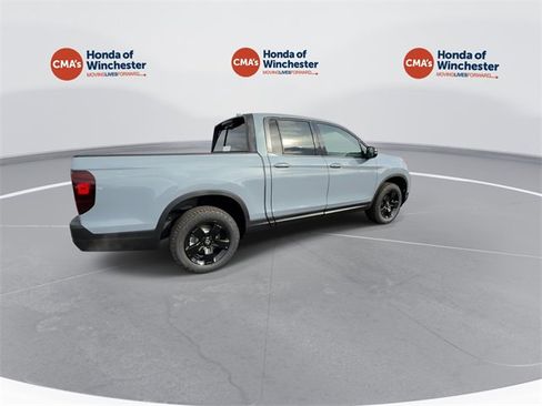 New 2026 Honda Ridgeline Black Edition image 10