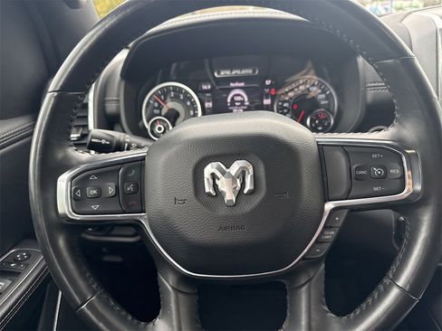 Used 2024 RAM 1500 Laramie image 15