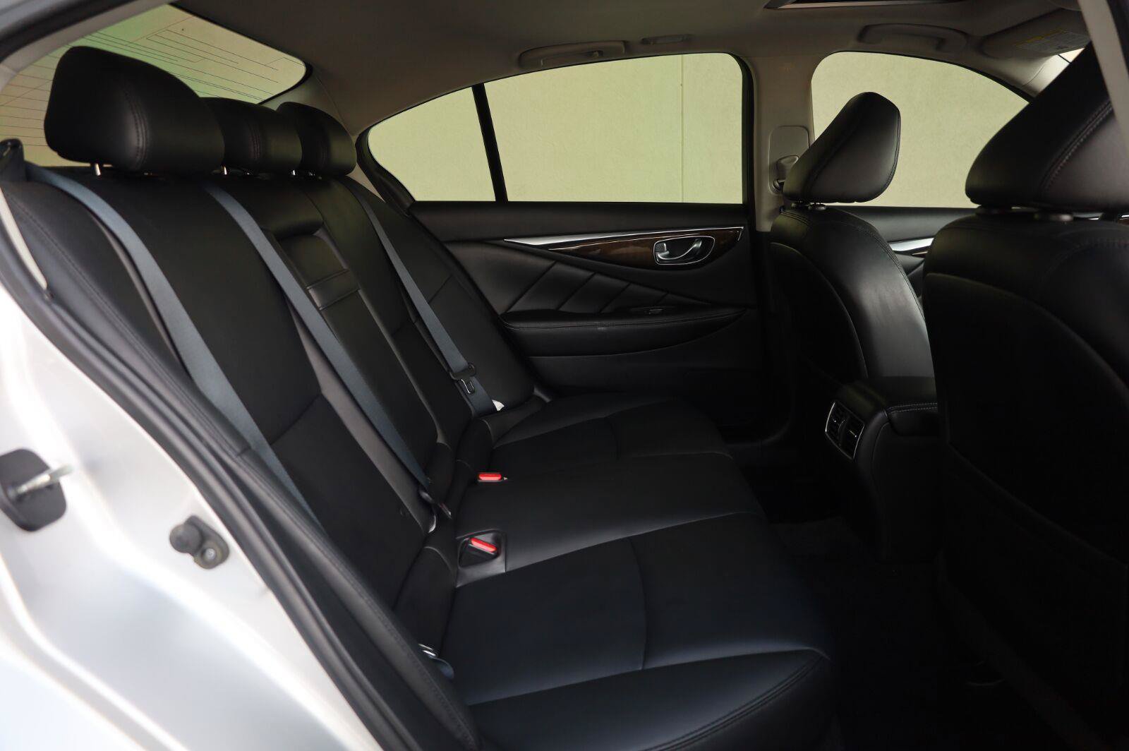Used 2019 INFINITI Q50 Luxe RWD image 25