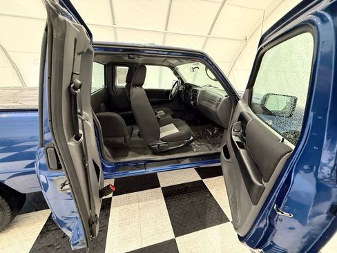 Used 2011 Ford Ranger XLT image 23