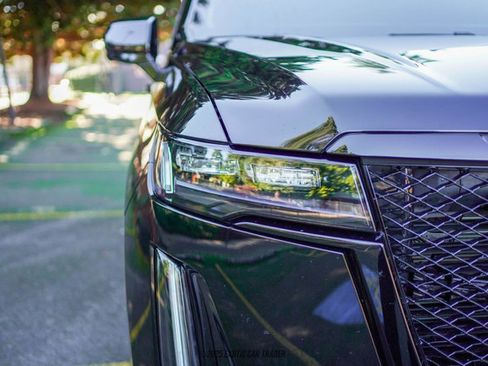 Used 2023 Cadillac Escalade ESV Sport Platinum image 26