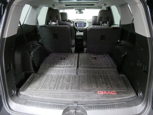 Used 2018 GMC Acadia SLT image 5