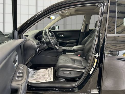 Used 2026 Honda HR-V EX-L image 9