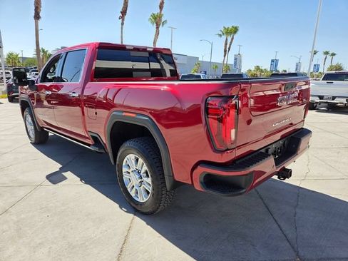 Certified 2022 GMC Sierra 2500 Denali AWD/4WD image 4