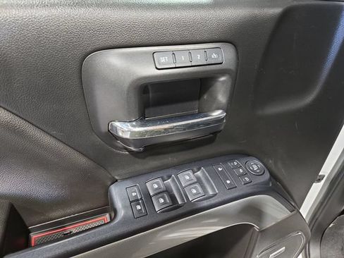 Used 2017 Chevrolet Silverado 1500 LTZ Z71 AWD/4WD image 15