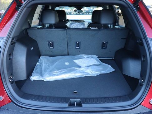 New 2026 Chevrolet Equinox LT w/ Convenience Package II image 24