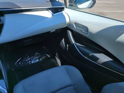 Used 2024 Toyota Corolla SE FWD image 16