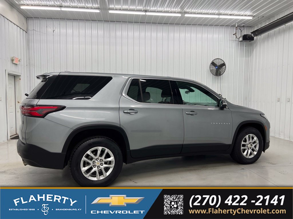 Used 2023 Chevrolet Traverse LS w/ Safety Package AWD/4WD image 2
