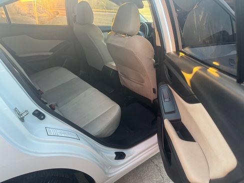 Used 2017 Subaru Impreza 2.0i Premium image 30