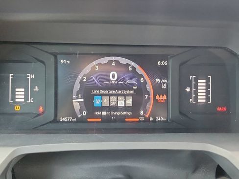 Certified 2024 Toyota Tacoma SR AWD/4WD image 23
