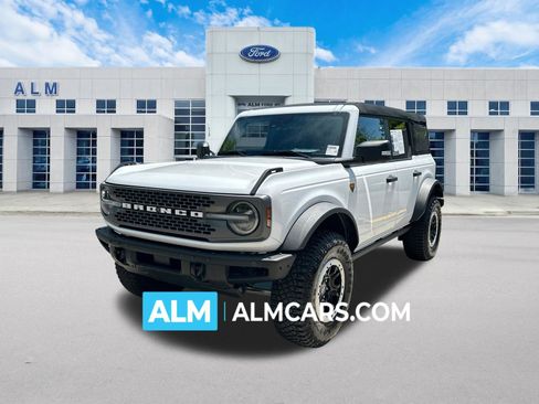 Used 2023 Ford Bronco Badlands AWD/4WD image 1