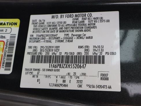 Used 2017 Ford Mustang Shelby GT350 RWD image 51