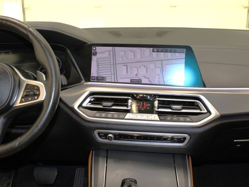Used 2019 BMW X5 xDrive40i w/ Convenience Package image 57