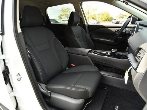 New 2026 Nissan Rogue S image 20