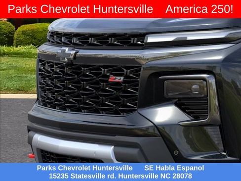 New 2026 Chevrolet Traverse Z71 w/ Enhanced Driving Package AWD/4WD image 13