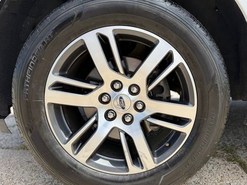 Used 2023 Ford Expedition Max Limited RWD image 26