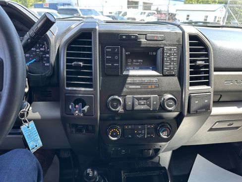 Used 2019 Ford F550 4x4 SuperCab Super Duty w/ XL Value Package image 13