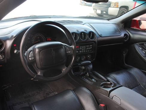 Used 2000 Pontiac Firebird Formula w/ Security Pkg RWD image 22