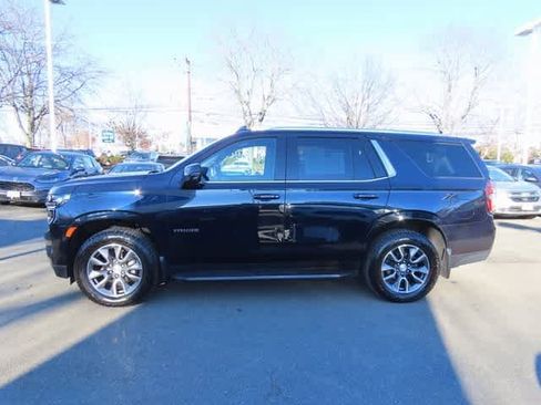 Used 2022 Chevrolet Tahoe LT w/ LT Signature Plus Package image 3