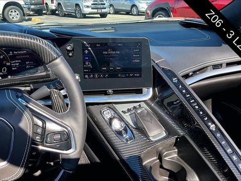 Used 2023 Chevrolet Corvette Z06 RWD image 9