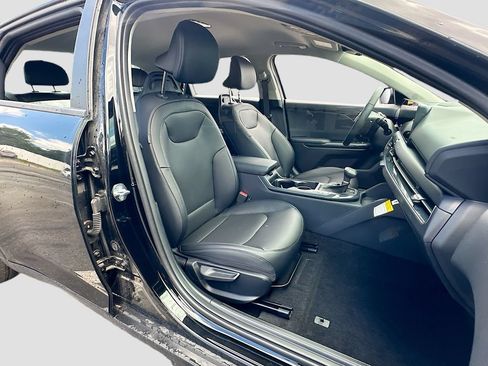 New 2026 Kia K4 EX FWD image 26