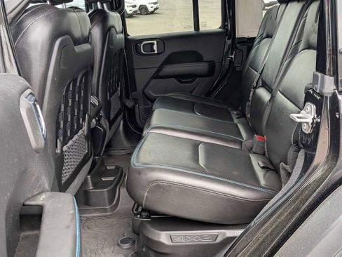 Certified 2023 Jeep Wrangler Unlimited Rubicon 4xe w/ Cold Weather Group AWD/4WD image 14