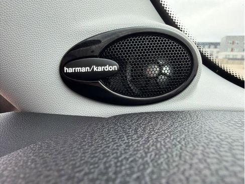 Used 2010 MINI Cooper Hardtop image 23