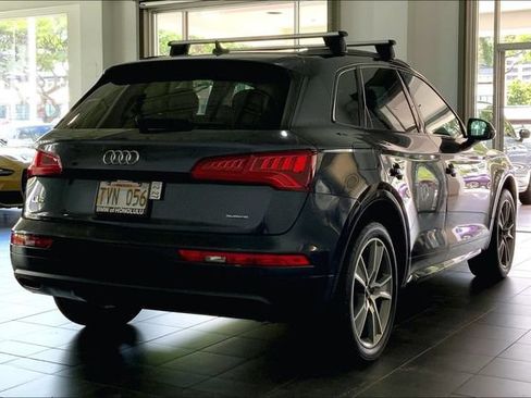 Used 2019 Audi Q5 2.0T Premium Plus w/ Premium Plus Package AWD/4WD image 6