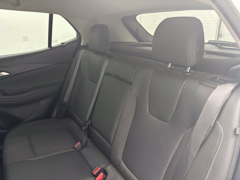 Used 2024 Buick Encore GX Preferred w/ Comfort Package FWD image 37