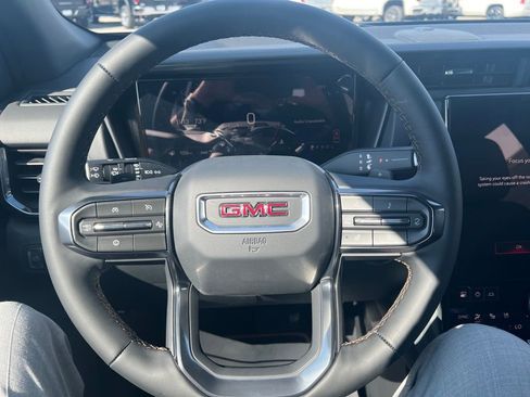 New 2026 GMC Terrain AT4 w/ Convenience Package III image 14