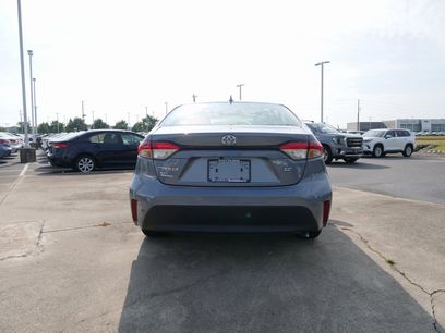 Used 2025 Toyota Corolla LE