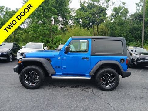 Used 2021 Jeep Wrangler Sport AWD/4WD image 3