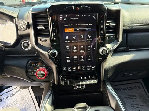 Used 2020 RAM 1500 Laramie w/ Sport Appearance Package AWD/4WD image 28